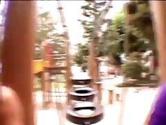 08137 Gal x Swimming Club