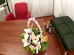 round ass Nika anal gape