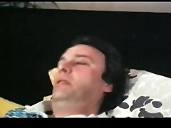 Classic French : Fantasmes pornos d'une novice en chaleur